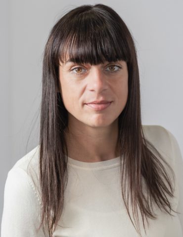 butoracova sinlderyova 370x480 | WebJET CMS